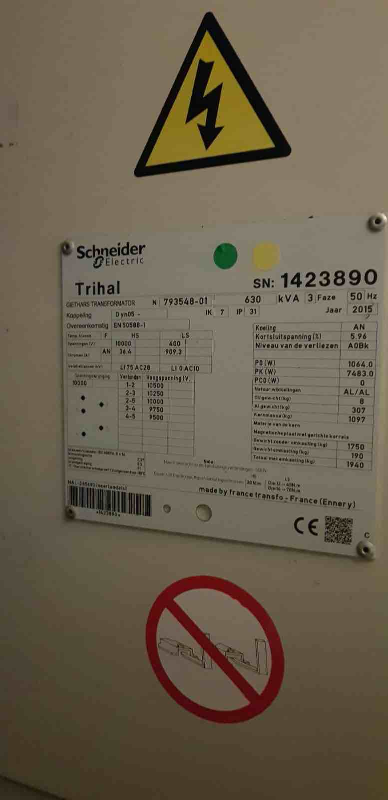 630 kVA 10 kV / 400 Volt Schneider droge transformator